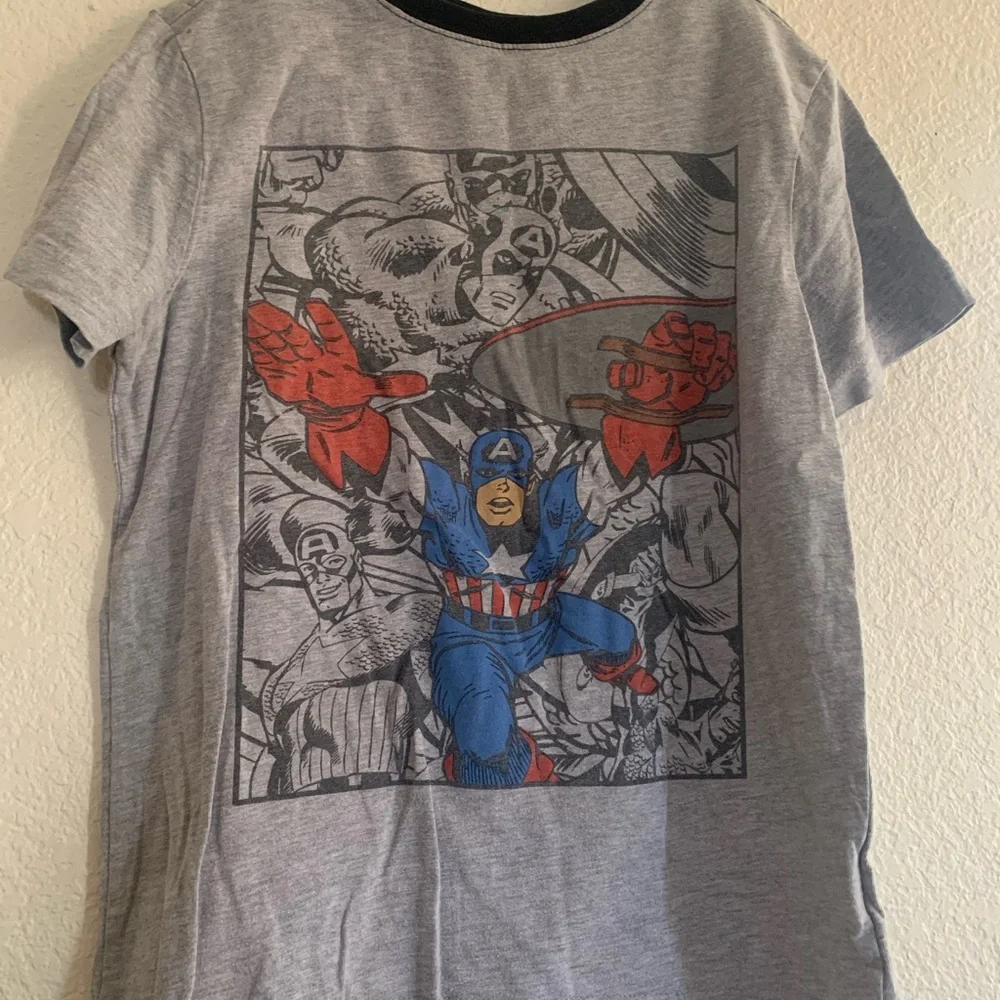 Marvel Short Sleeve Tees in Gray and Purple - Picture 2 of 12